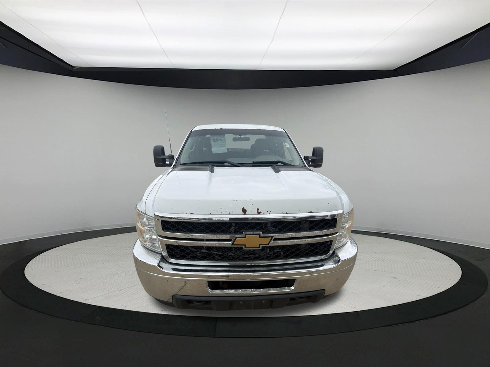 Used 2012 Chevrolet Silverado 2500 W/T AWD/4WD image 2