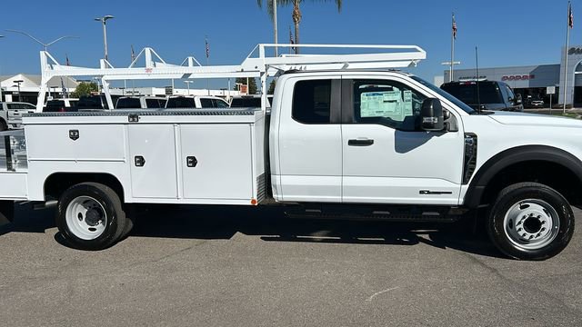 New 2025 Ford F550 2WD SuperCab Super Duty image 7
