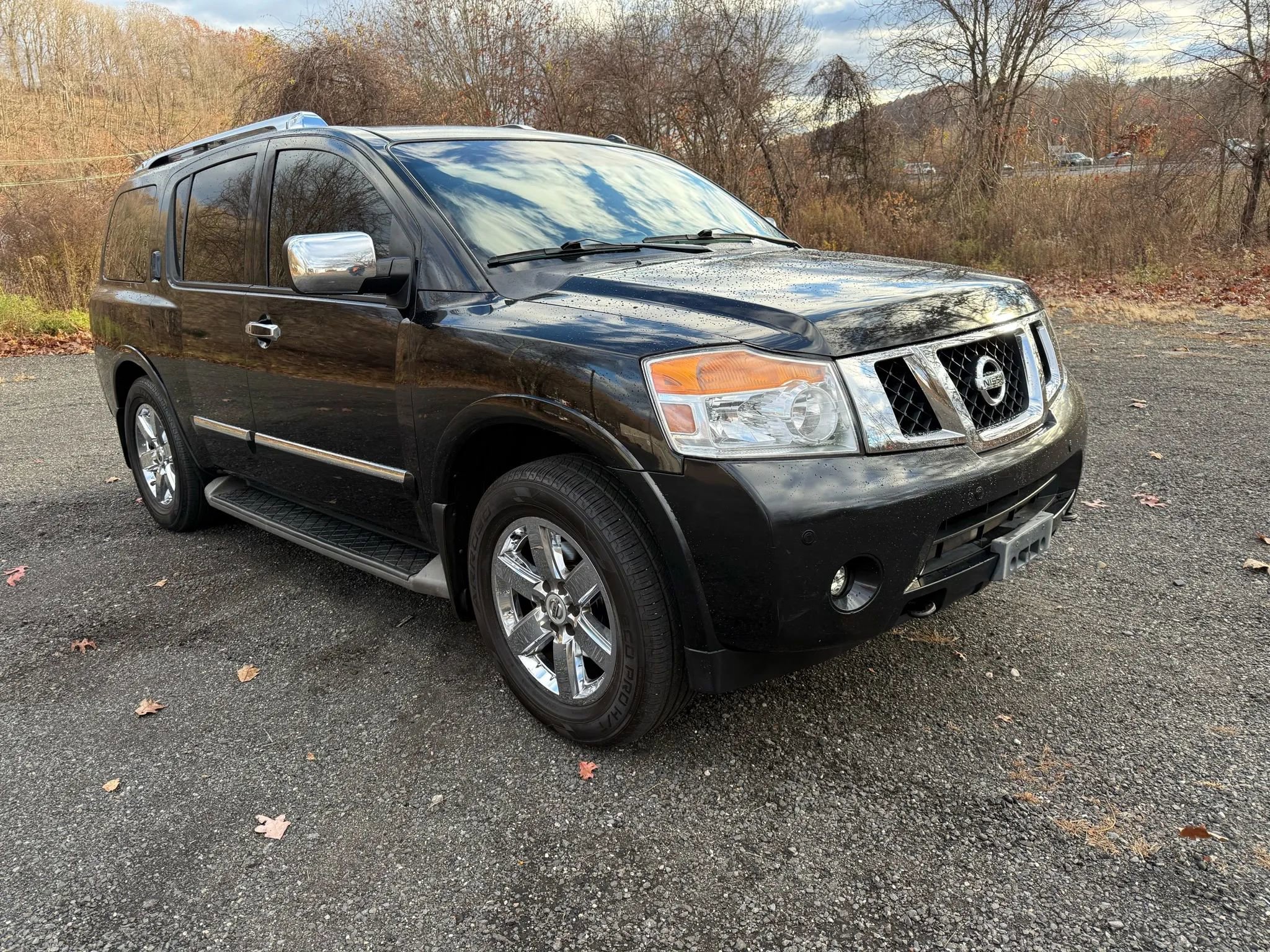 Used 2010 Nissan Armada Platinum w/ Captain Seat Pkg image 1
