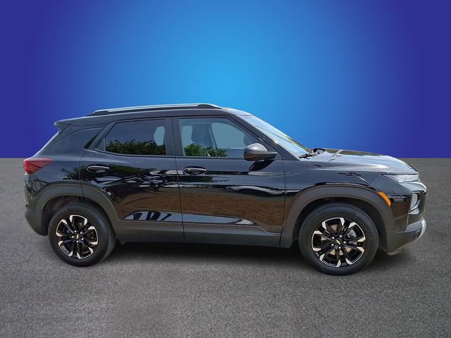 Used 2023 Chevrolet TrailBlazer LT w/ Convenience Package FWD image 4
