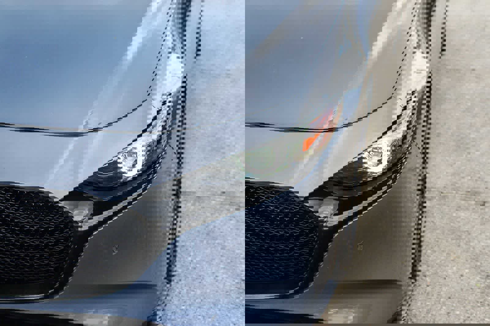 Used 2021 MAZDA MAZDA3 Hatchback w/Premium Plus Pkg image 7