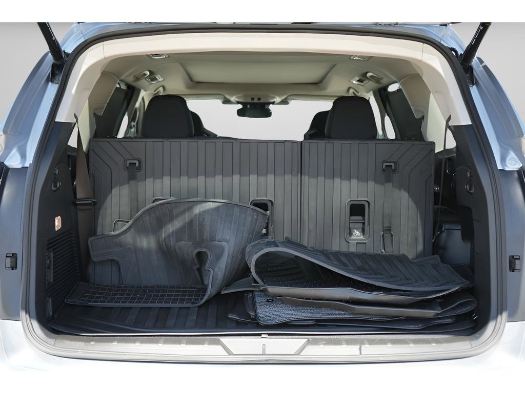 Used 2024 Subaru Ascent Touring AWD/4WD image 12