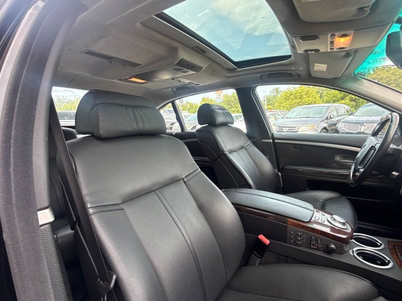 Used 2004 BMW 760Li RWD image 20