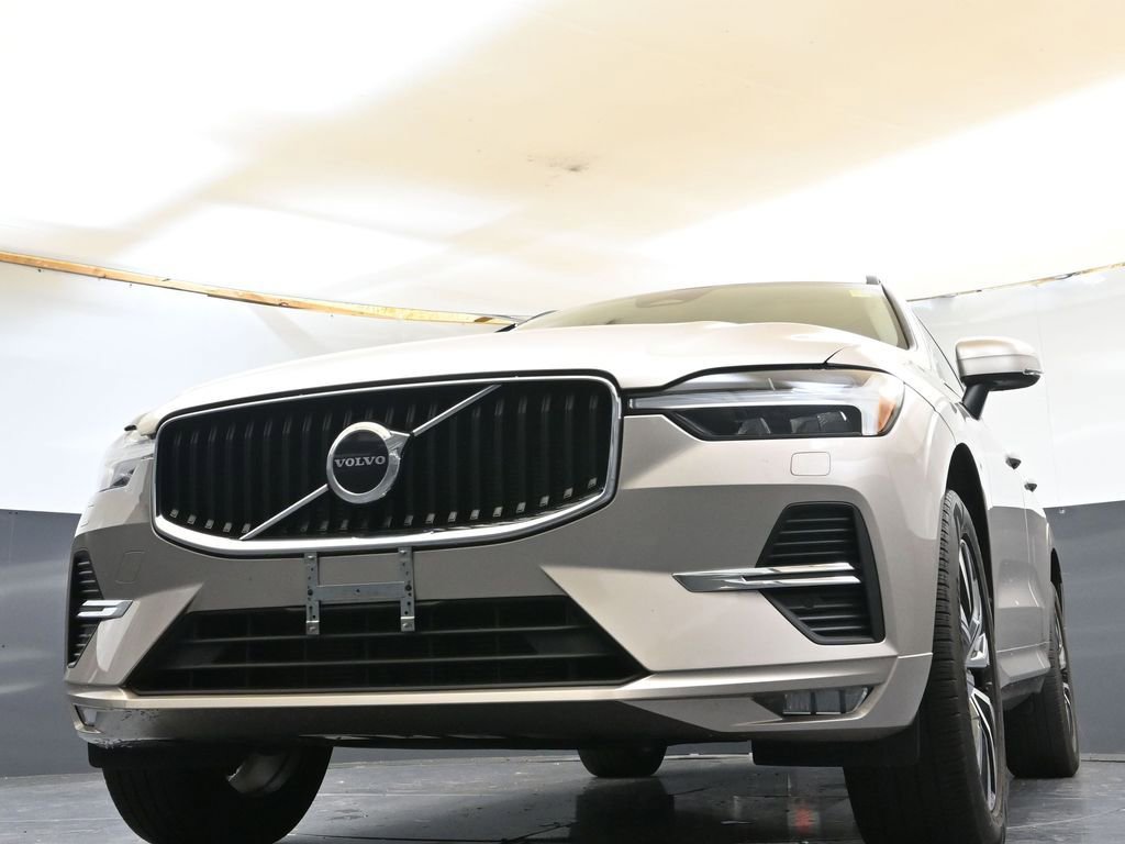 Certified 2023 Volvo XC60 B5 Core image 29