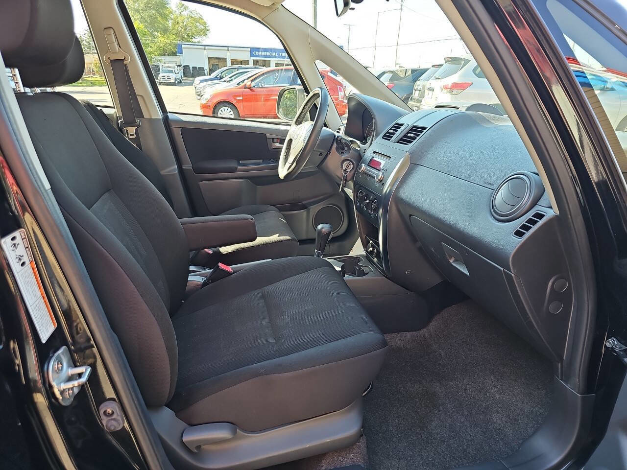 Used 2011 Suzuki SX4 Premium image 27