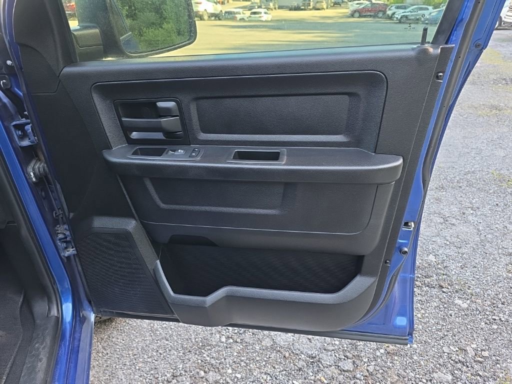 Used 2019 RAM 1500 Express w/ Wheel & Sound Group AWD/4WD image 22