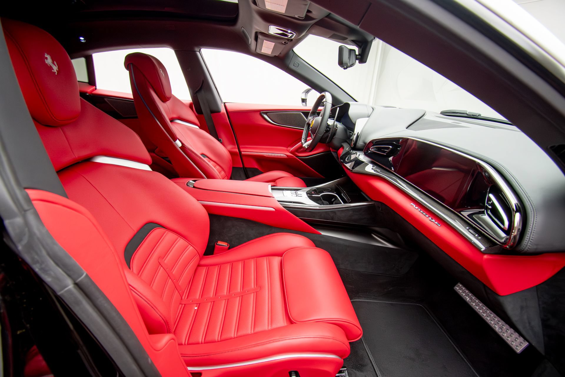 Used 2025 Ferrari Purosangue AWD/4WD image 13