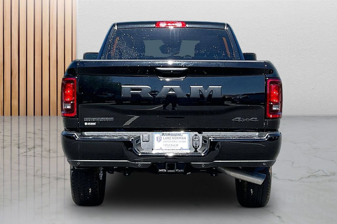 New 2026 RAM 2500 Big Horn AWD/4WD image 8