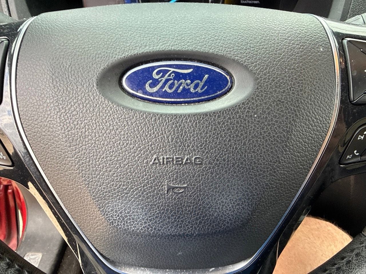 Used 2017 Ford Explorer Limited w/ Equipment Group 301A AWD/4WD image 27