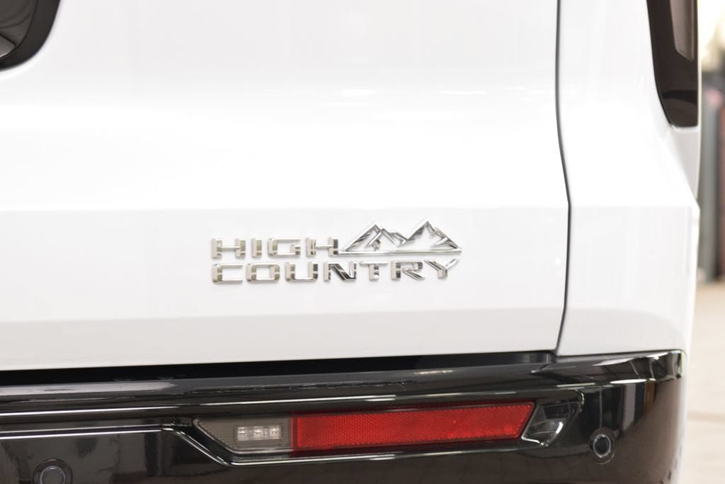 New 2026 Chevrolet Traverse High Country AWD/4WD image 23