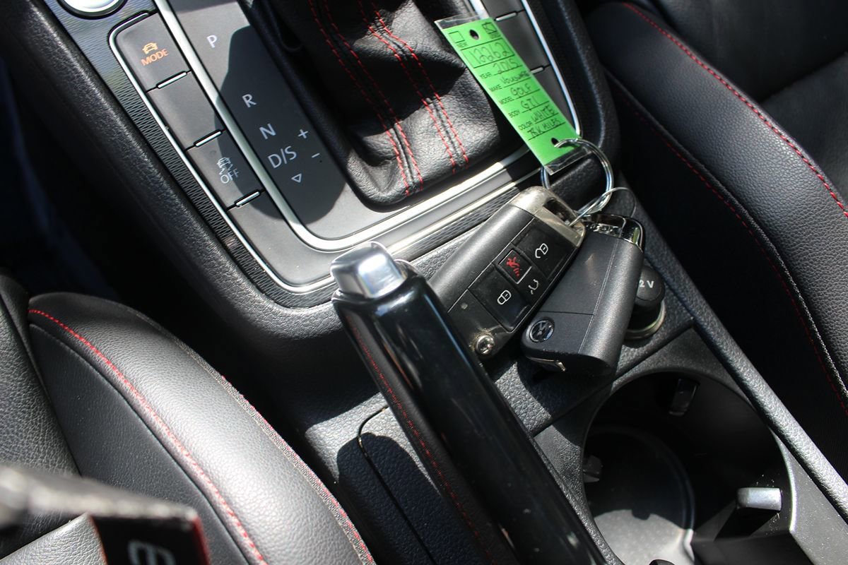 Used 2015 Volkswagen GTI Autobahn image 38