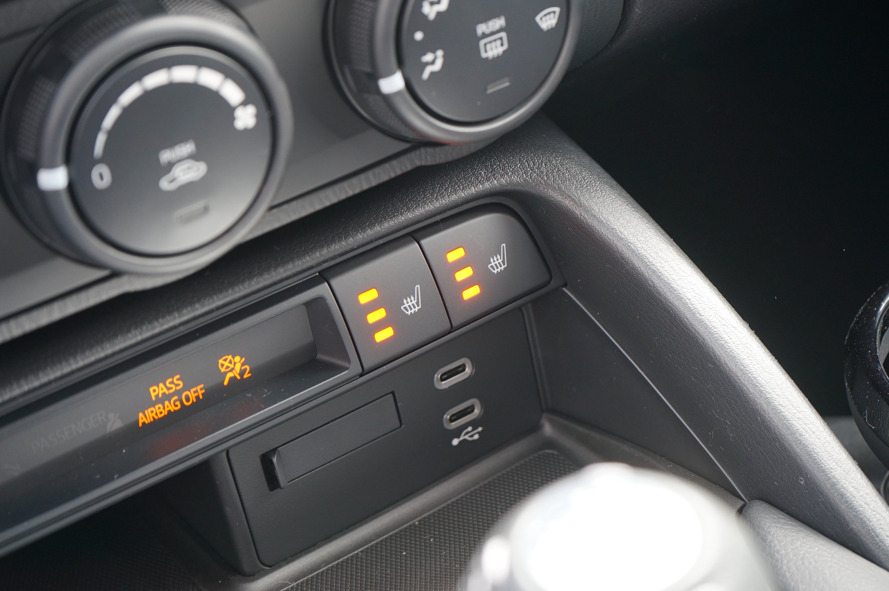 New 2026 MAZDA MX-5 Miata Club w/ Interior Package RWD image 22