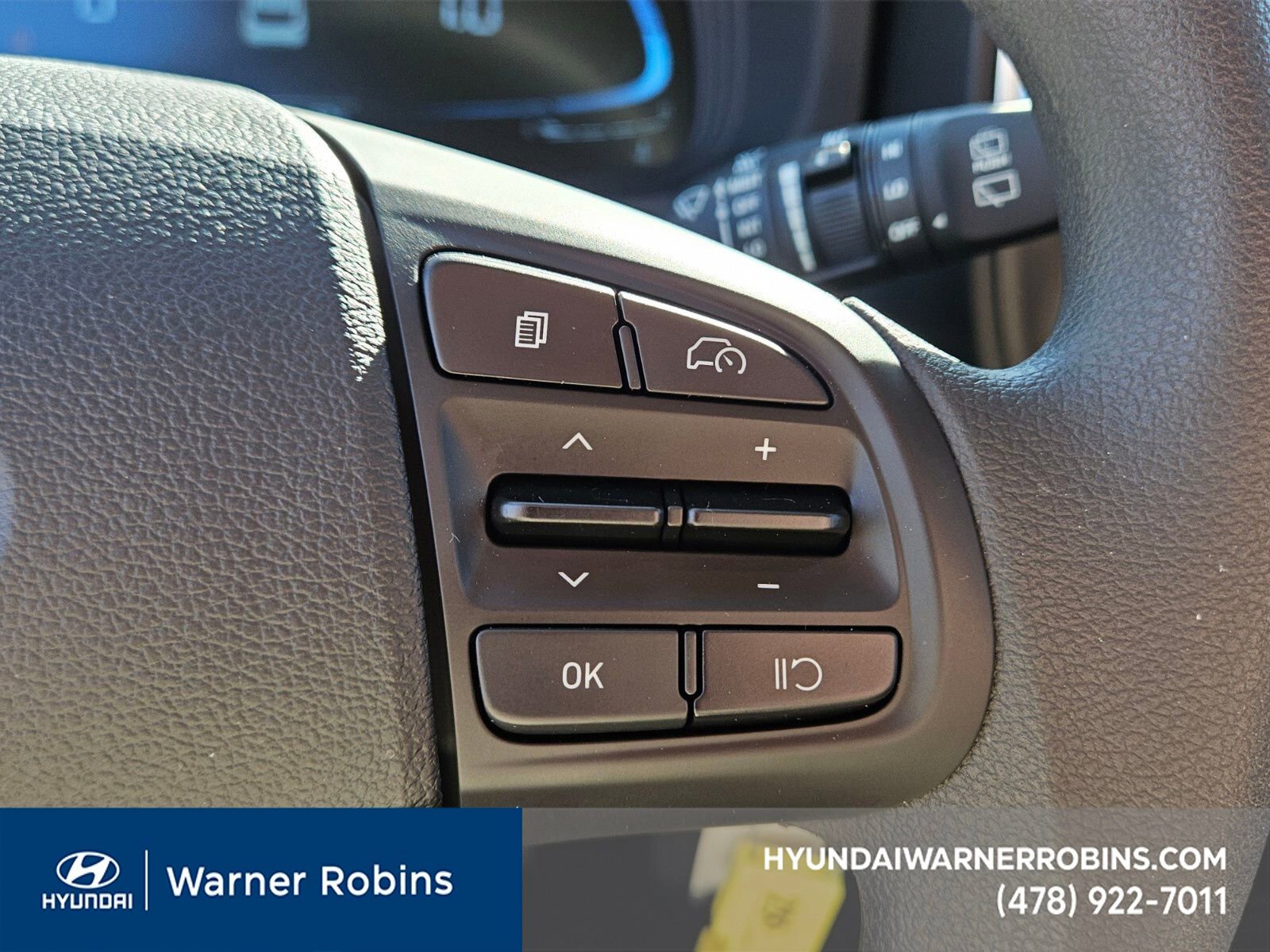 New 2026 Hyundai Venue SE image 24