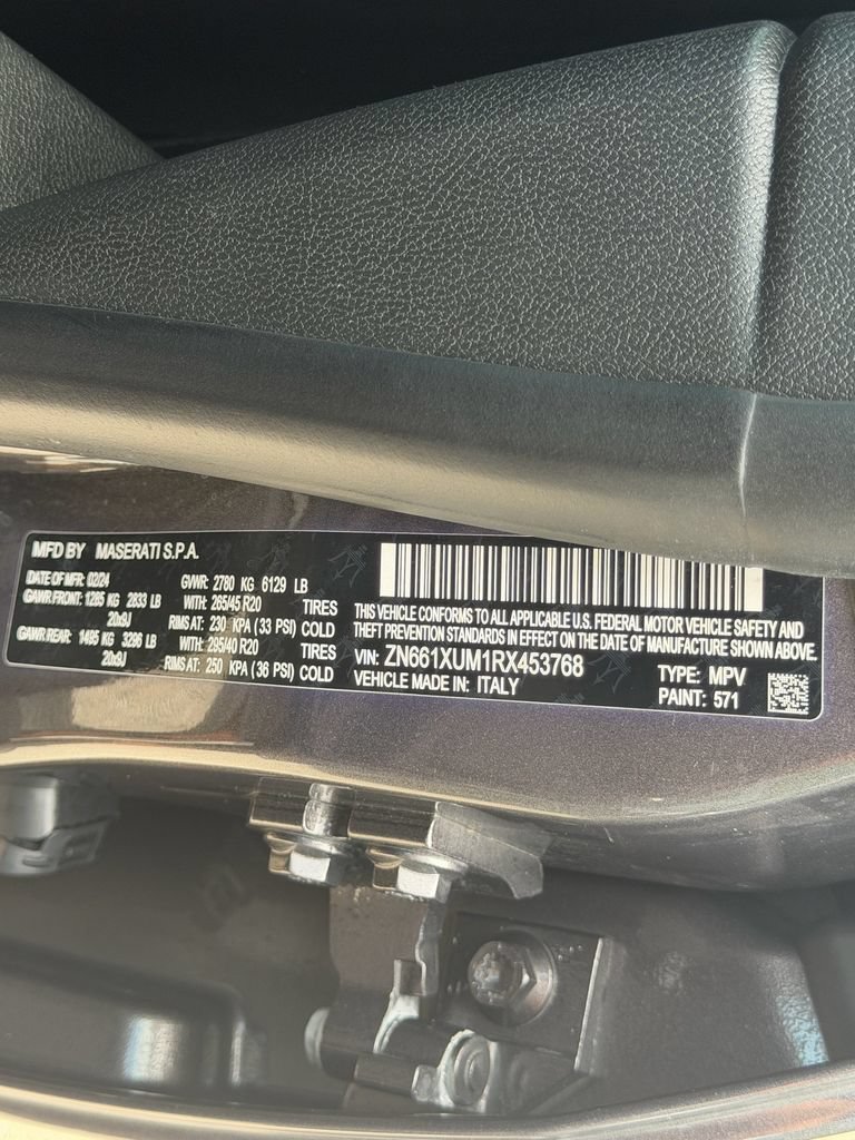 Used 2024 Maserati Levante GT Ultima AWD/4WD image 29