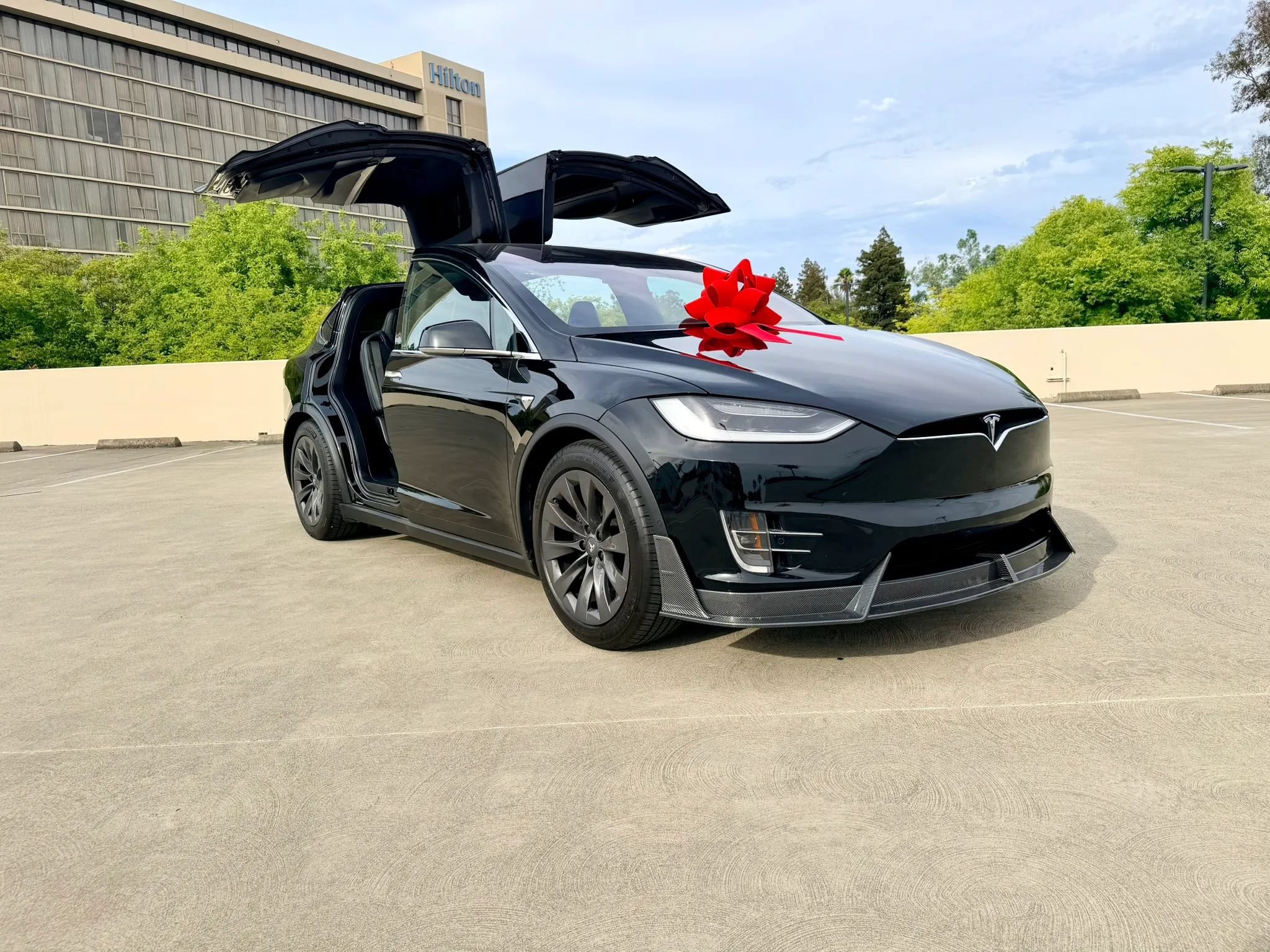 Used 2018 Tesla Model X P100D AWD/4WD image 2
