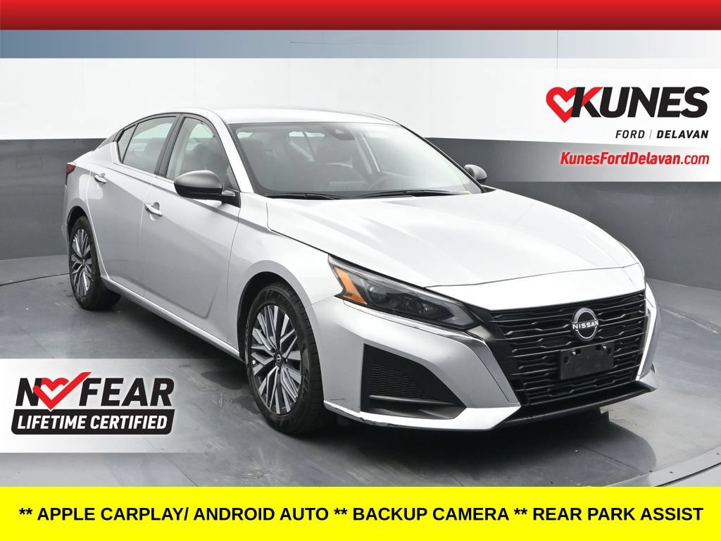 Used 2024 Nissan Altima 2.5 SV