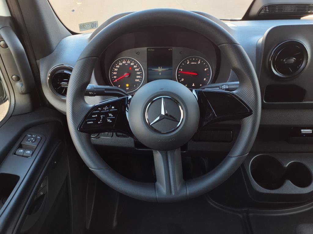 Certified 2025 Mercedes-Benz Sprinter 2500 image 12