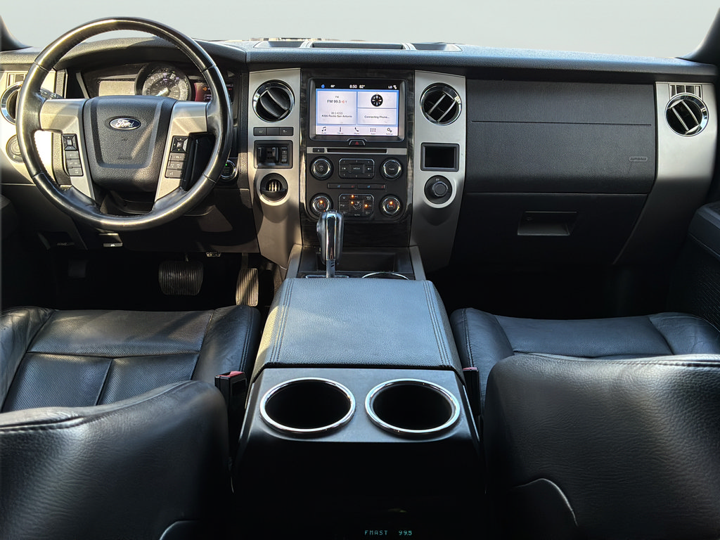 Used 2016 Ford Expedition Limited RWD image 18