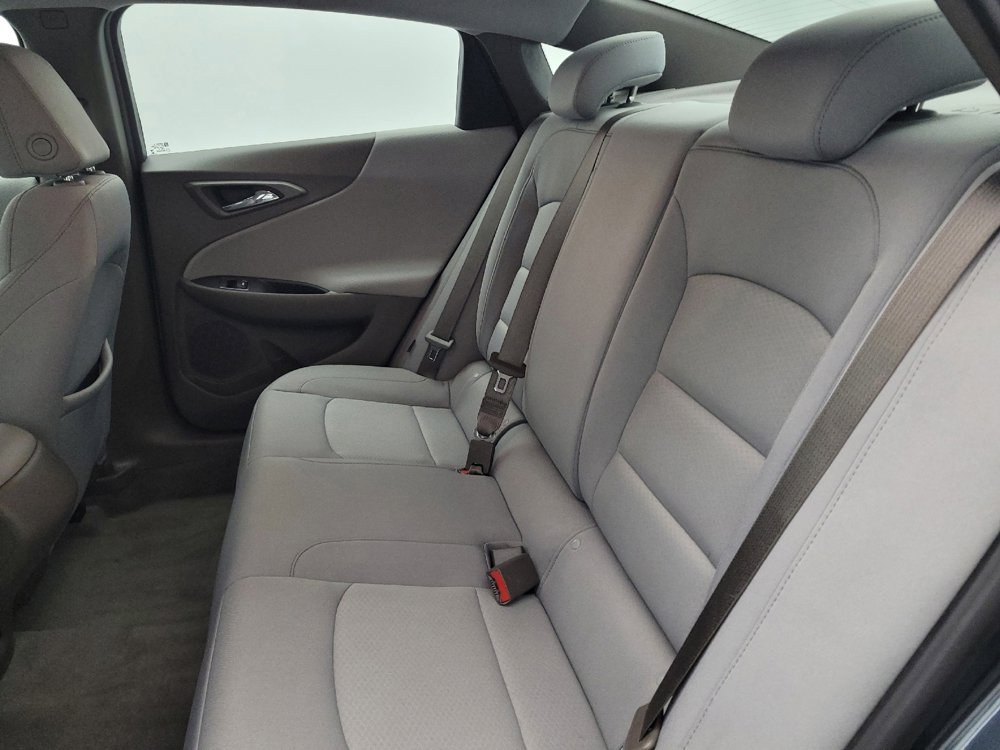 Used 2021 Chevrolet Malibu LS w/ Driver Confidence Package II FWD image 18