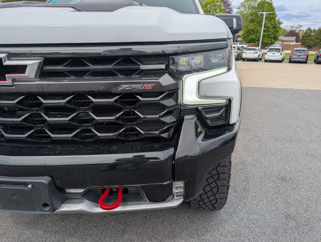 Used 2024 Chevrolet Silverado 1500 ZR2 AWD/4WD image 11