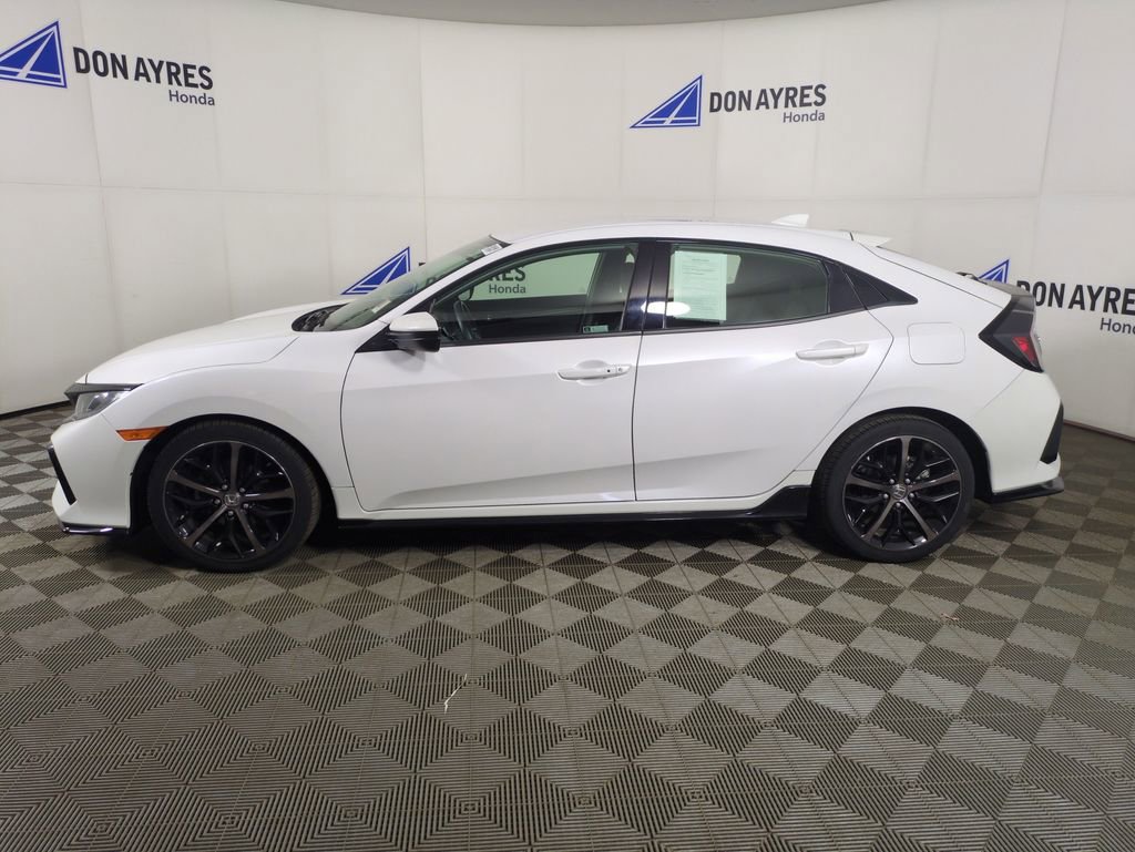 Used 2021 Honda Civic Sport image 2
