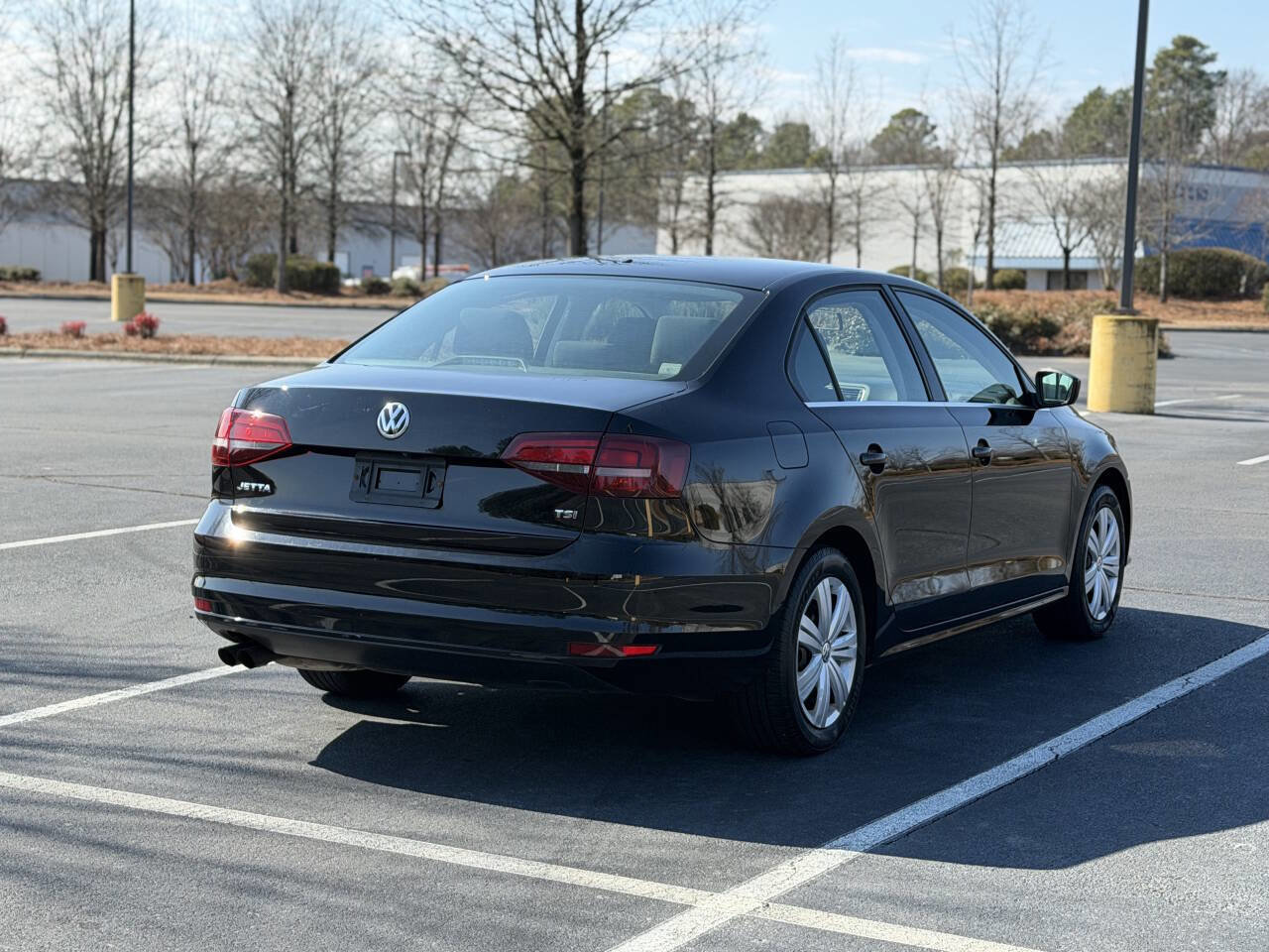 Used 2017 Volkswagen Jetta S image 7