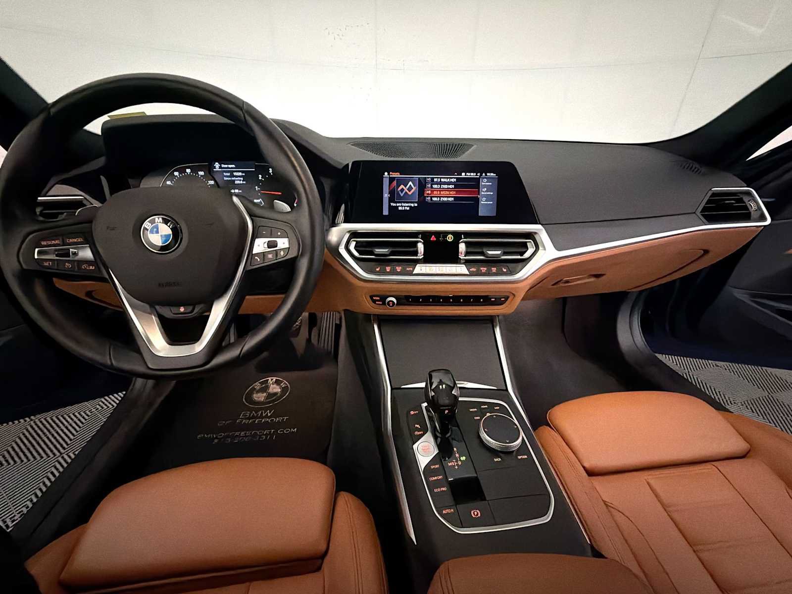 Used 2021 BMW 330i xDrive Sedan w/ Convenience Package AWD/4WD image 14