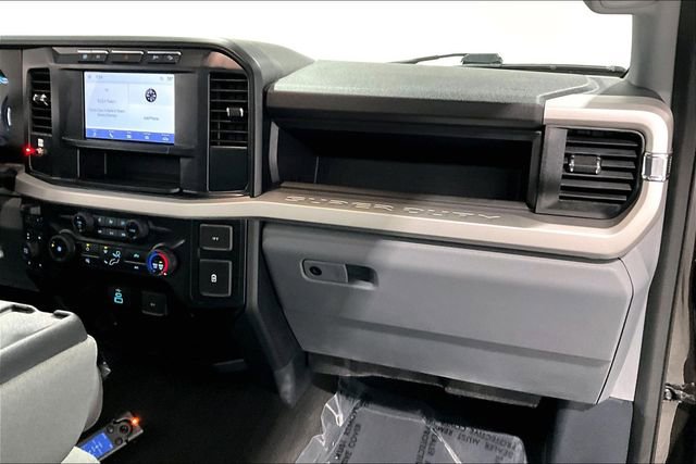 Used 2024 Ford F250 XL w/ STX Appearance Package image 28