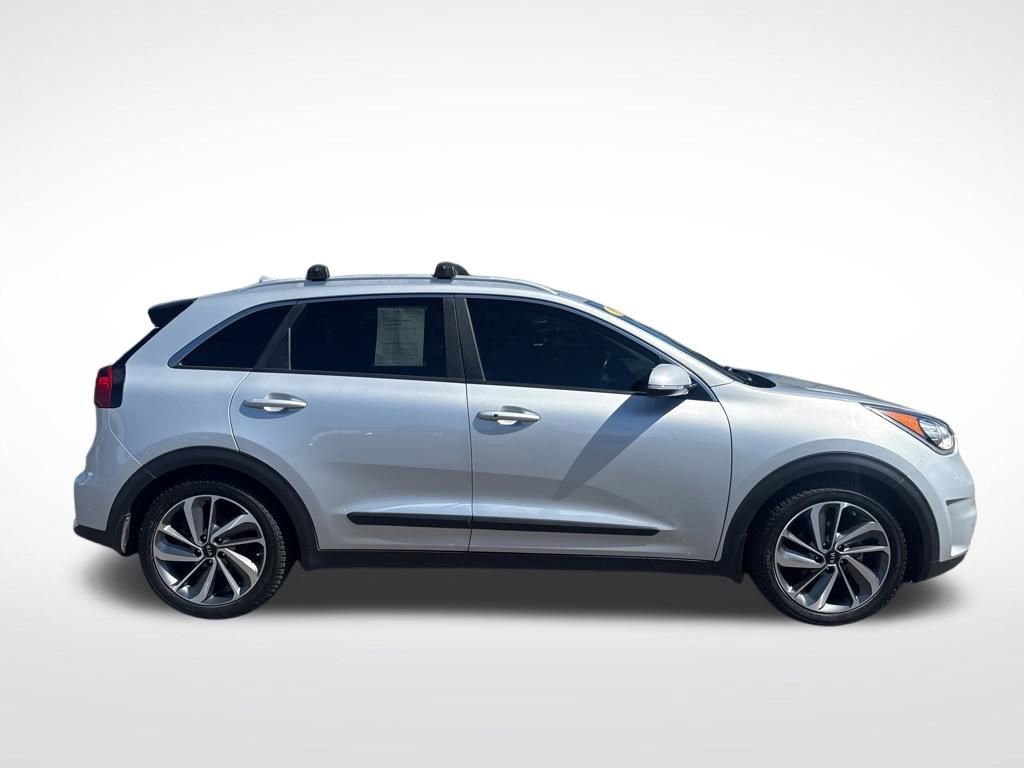 Used 2019 Kia Niro Touring w/ Paint Protection Film Package FWD image 8