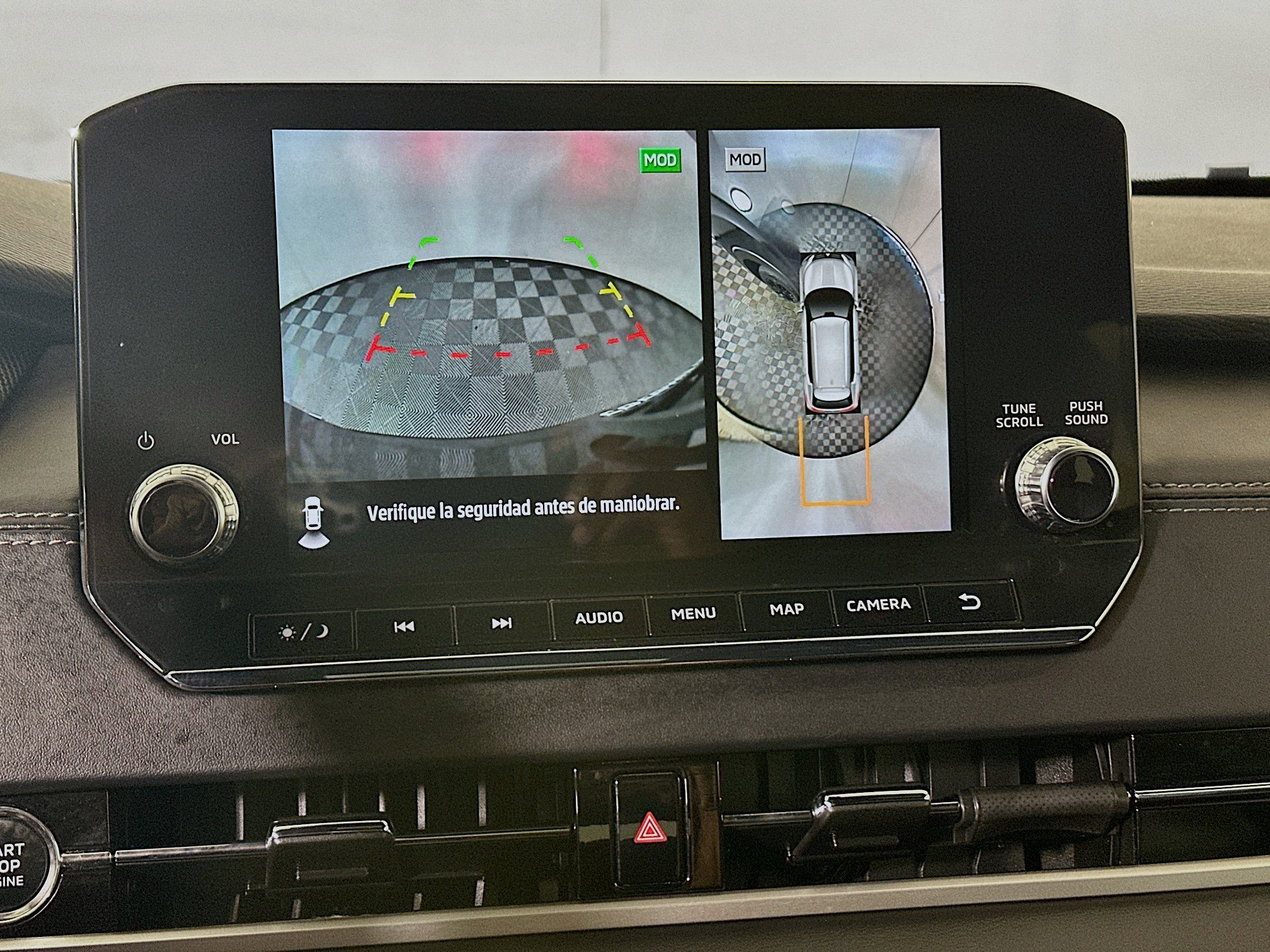 Used 2024 Mitsubishi Outlander SE Black Edition image 25