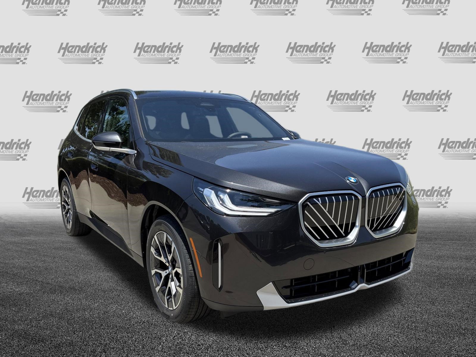 Certified 2025 BMW X3 xDrive30i w/ Convenience Package image 2