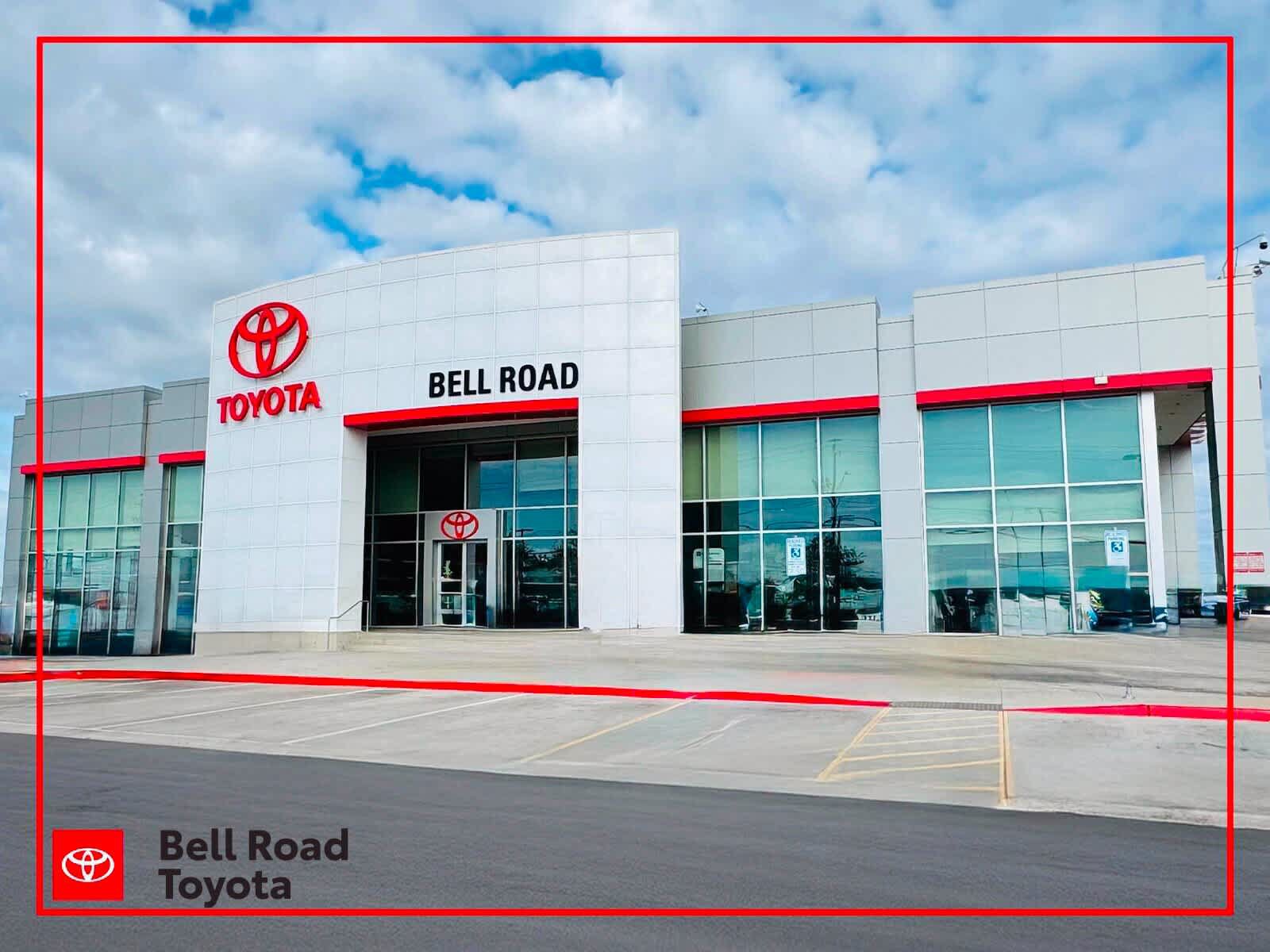 Used 2021 Toyota Corolla XSE w/ Carpet Mat Package (TMS) FWD image 26