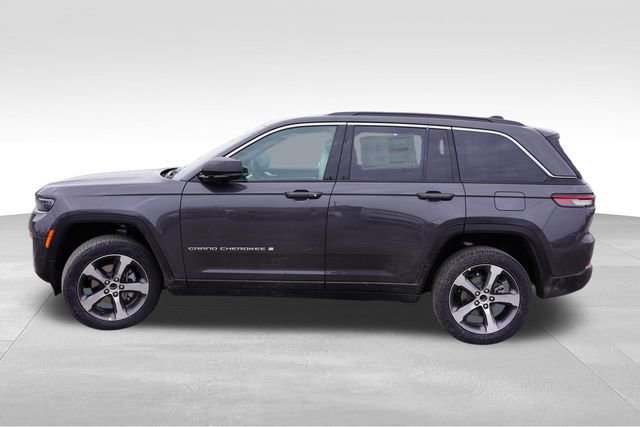 New 2026 Jeep Grand Cherokee Limited w/ Luxury Tech Group II image 6