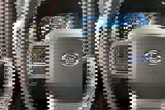 Used 2022 Ford F150 Lariat w/ Equipment Group 502A High image 23