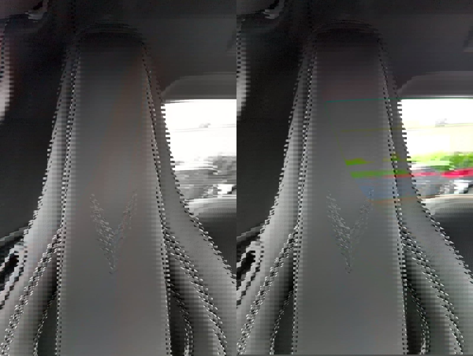 Used 2021 Chevrolet Corvette 1LT w/ Z51 Performance Package image 25