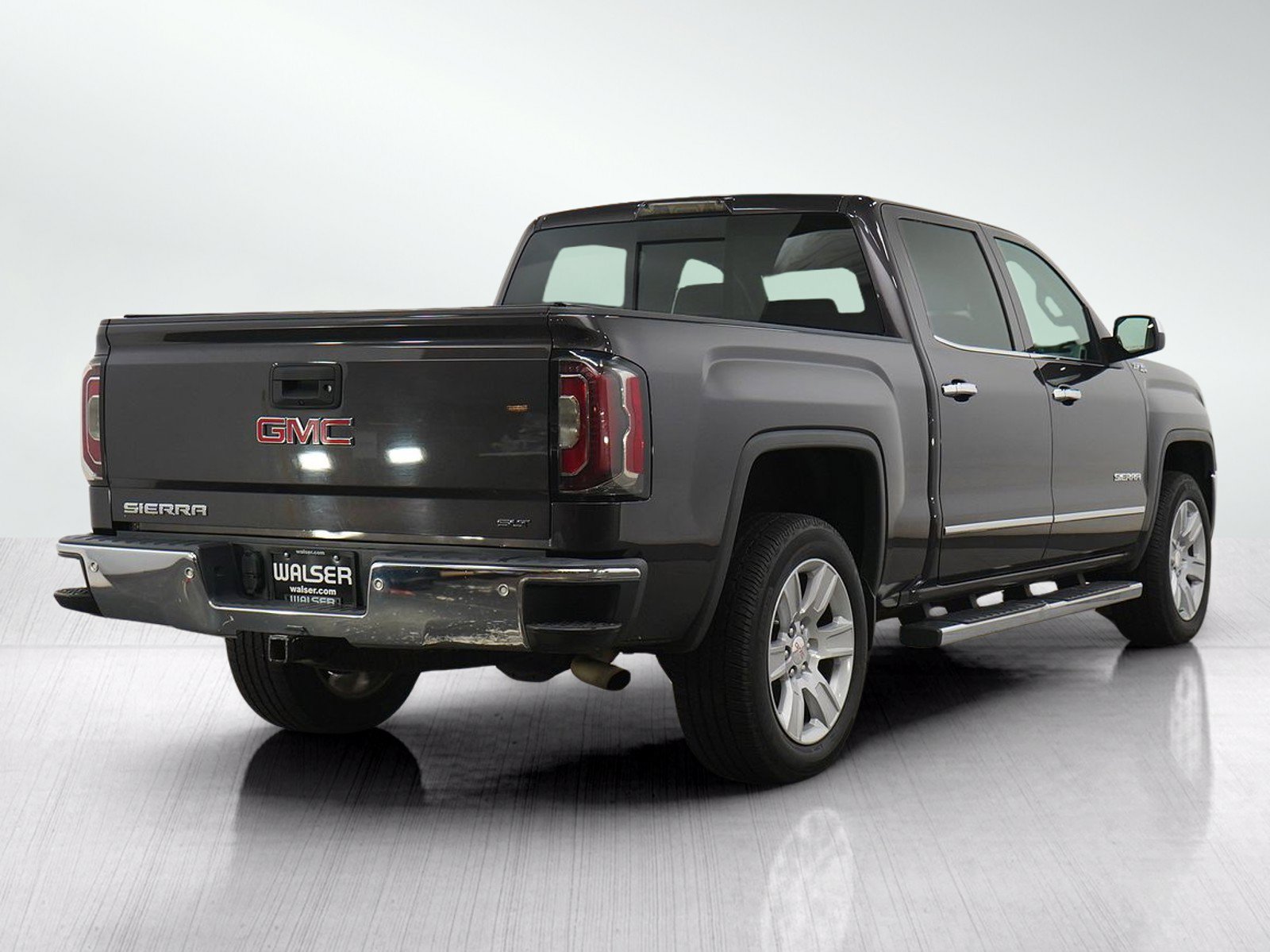 Used 2016 GMC Sierra 1500 SLT w/ SLT Premium Package AWD/4WD image 5