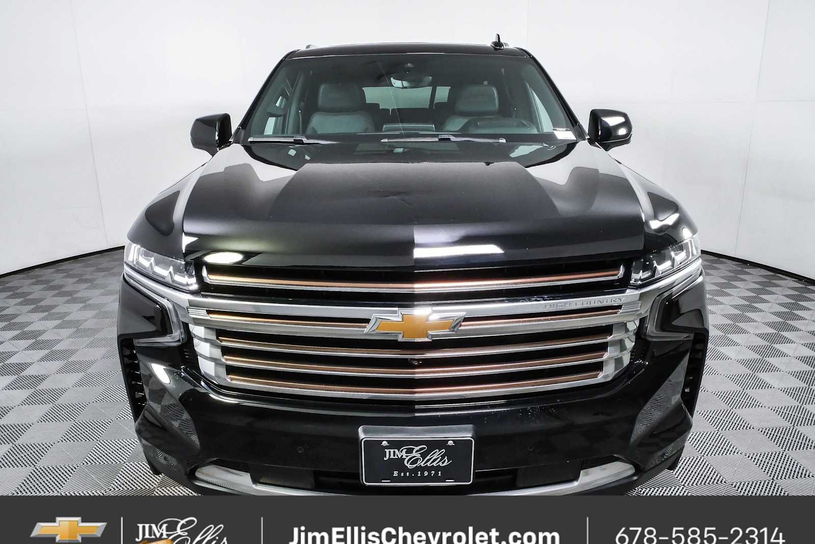 Certified 2023 Chevrolet Tahoe High Country w/ Premium Package 2 AWD/4WD image 26