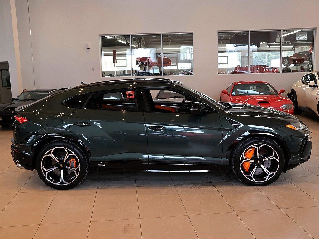 Used 2023 Lamborghini Urus S image 20