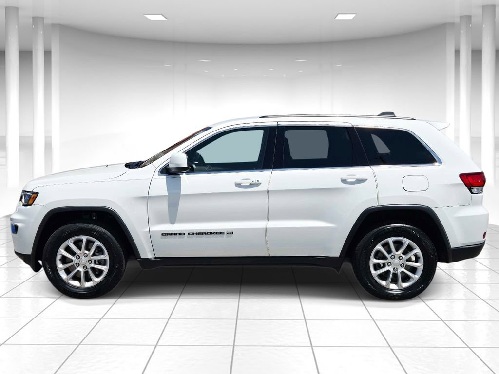 Used 2022 Jeep Grand Cherokee Laredo X AWD/4WD image 6