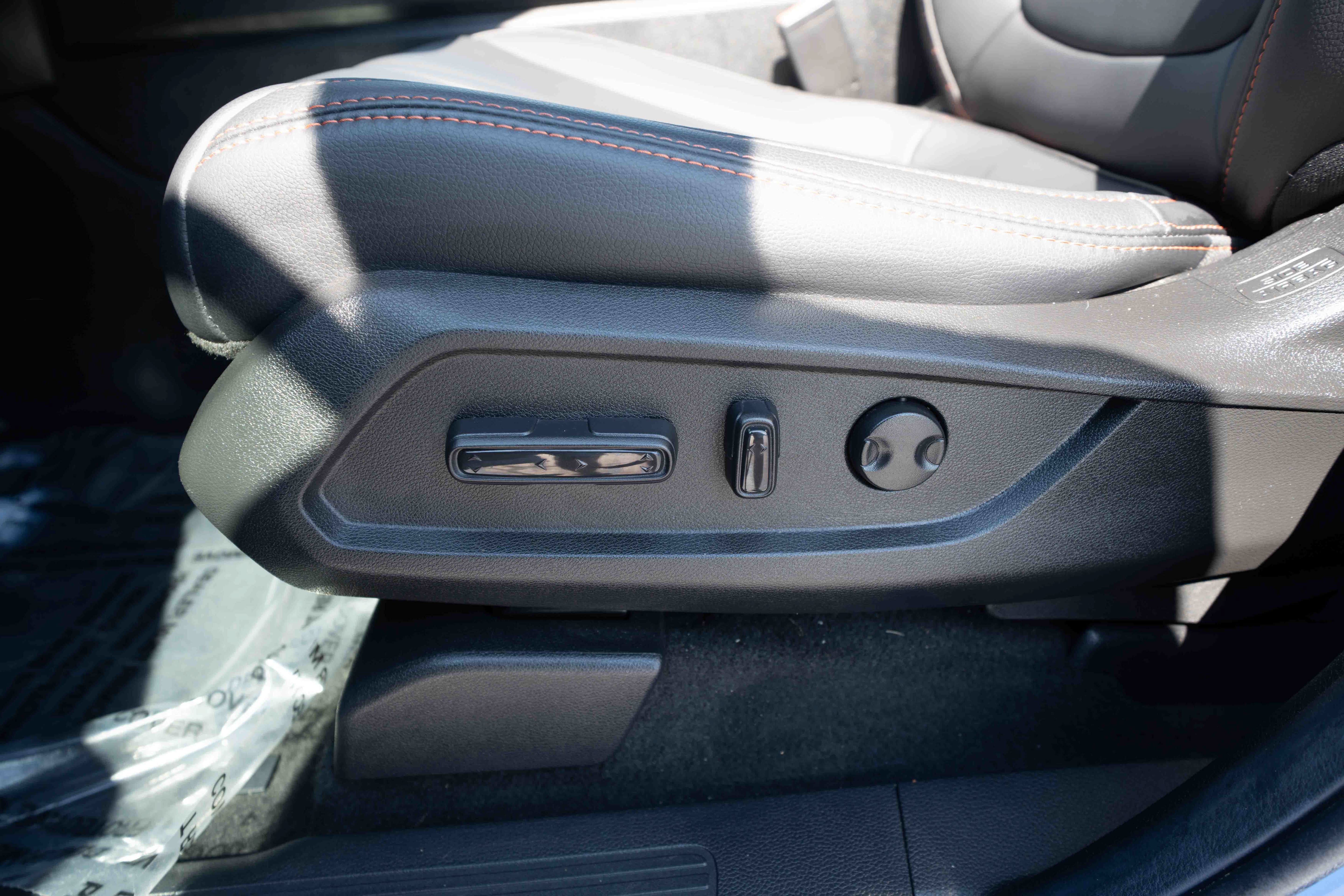 Certified 2025 Honda Pilot TrailSport image 12