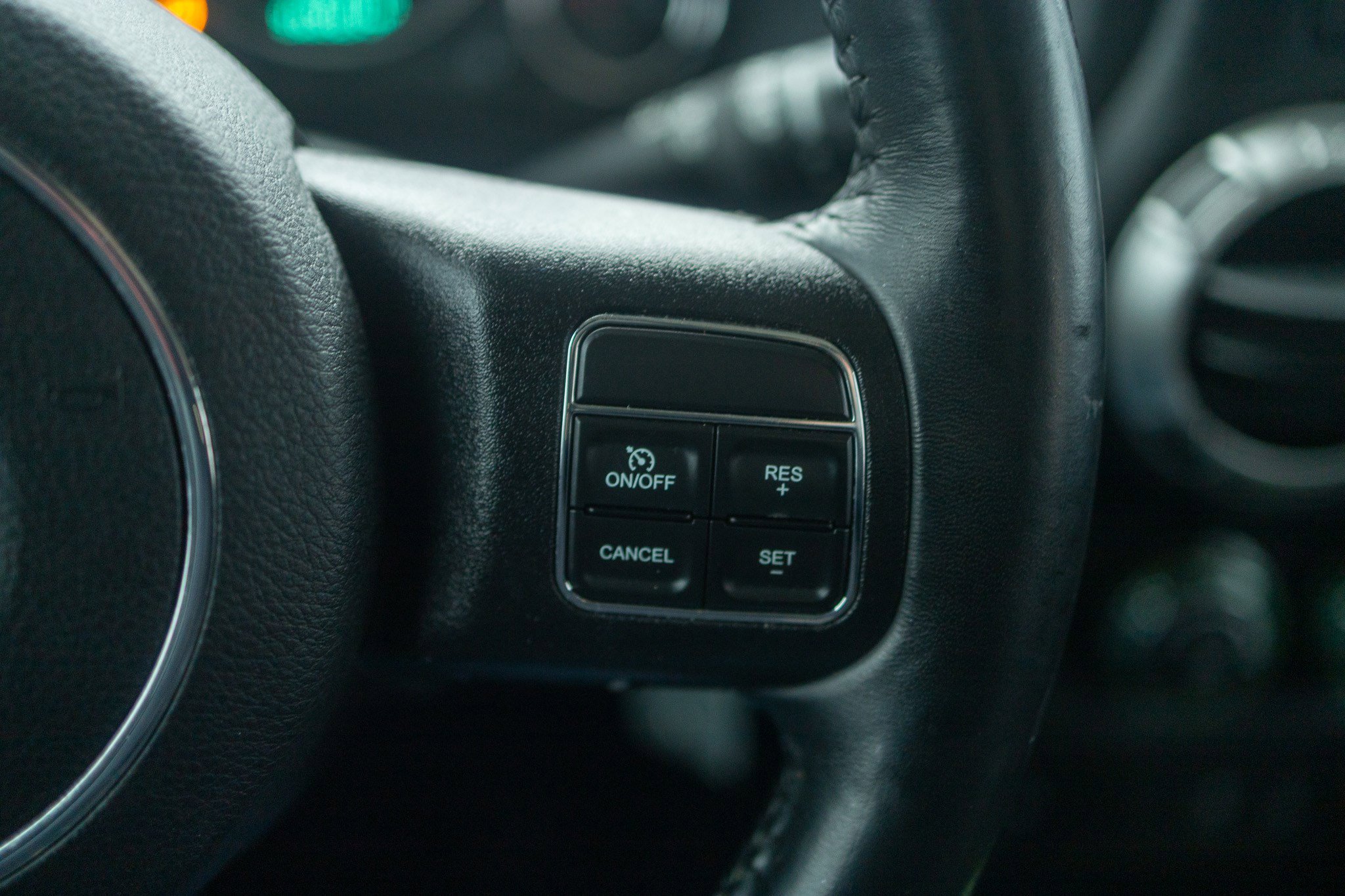 Used 2017 Jeep Wrangler Unlimited Sahara w/ Connectivity Group image 13