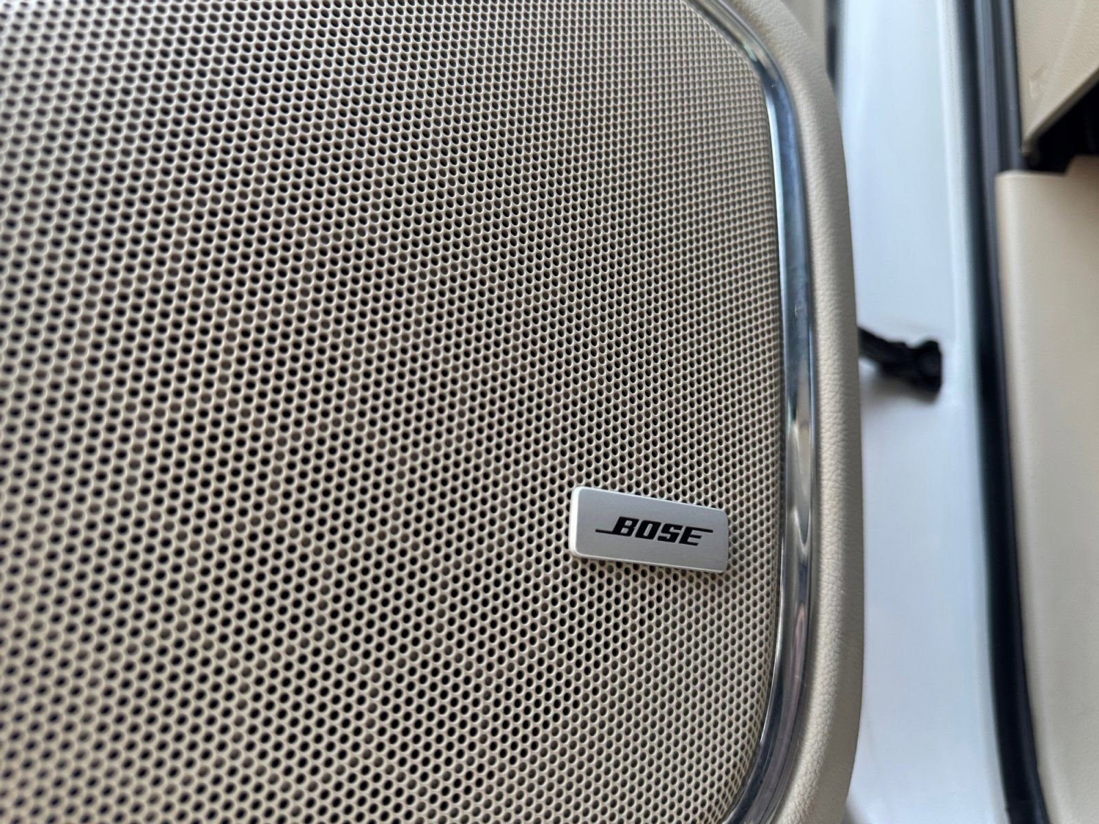 Used 2020 GMC Yukon Denali w/ Denali Ultimate Package image 23