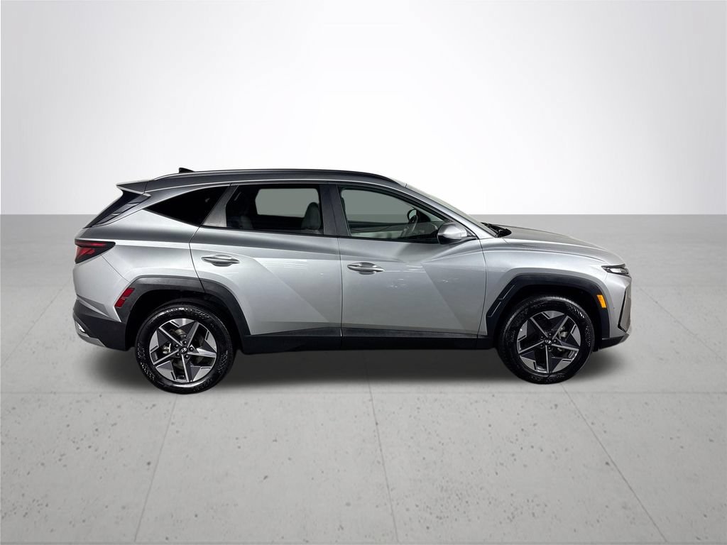 Used 2025 Hyundai Tucson SEL AWD/4WD image 5