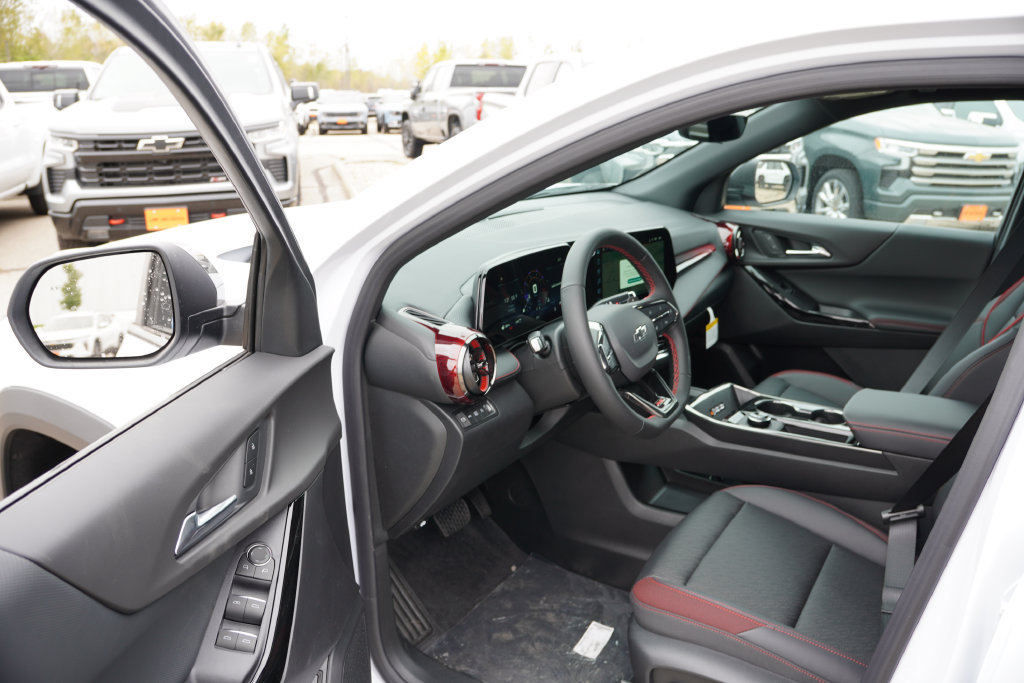 New 2027 Chevrolet Equinox RS w/ Safety and Technology Package AWD/4WD image 10