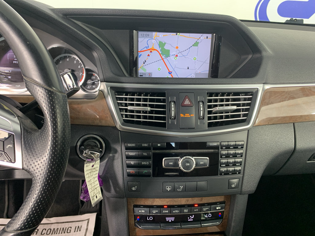 Used 2013 Mercedes-Benz E 350 4MATIC Sedan image 24