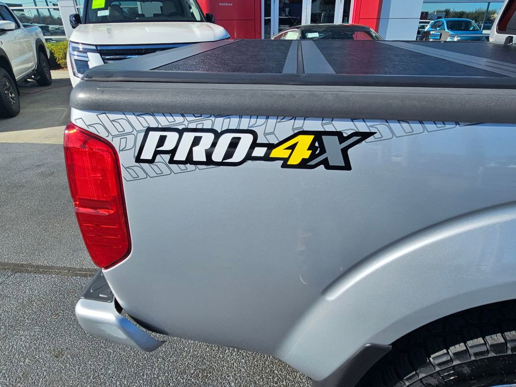 Used 2014 Nissan Frontier PRO-4X w/ Pro-4x Luxury Package AWD/4WD image 10