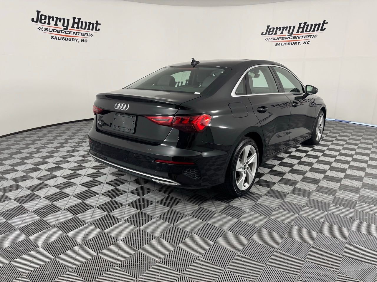 Used 2024 Audi A3 2.0T Premium image 8