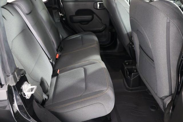 Used 2025 Jeep Wrangler Willys image 21