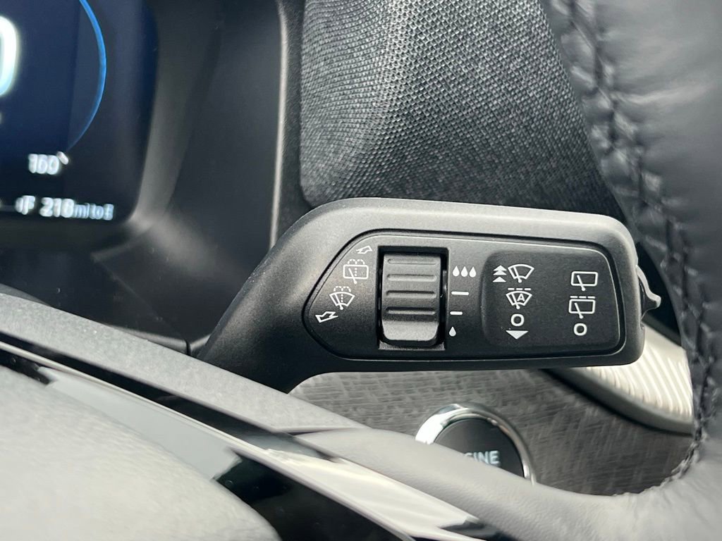 New 2026 Ford Explorer Platinum w/ LUX Leather Package image 31