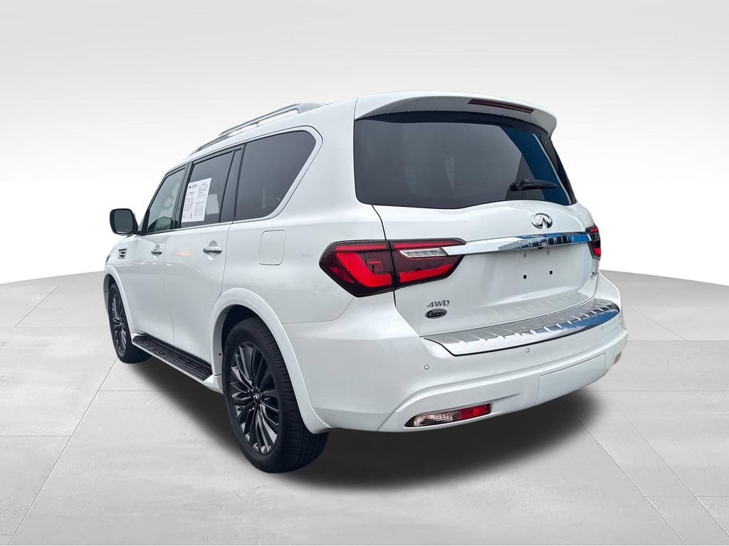 Used 2024 INFINITI QX80 Sensory w/ Cargo Package AWD/4WD image 3